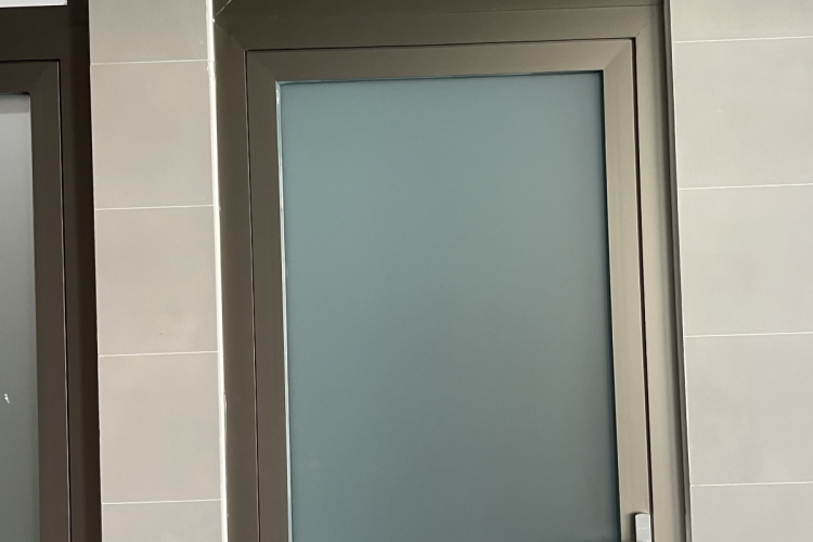 Cửa nhôm xingfa 4 cánh