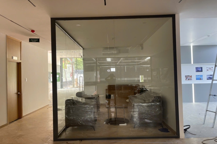 kính cường lực đồng xoài - nhôm kính đồng xoài