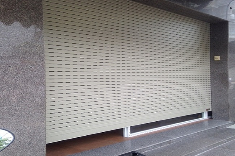 Cửa cuốn Tự động Bình Phước