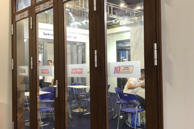 Mẫu cửa nhôm đẹp Bình Phước